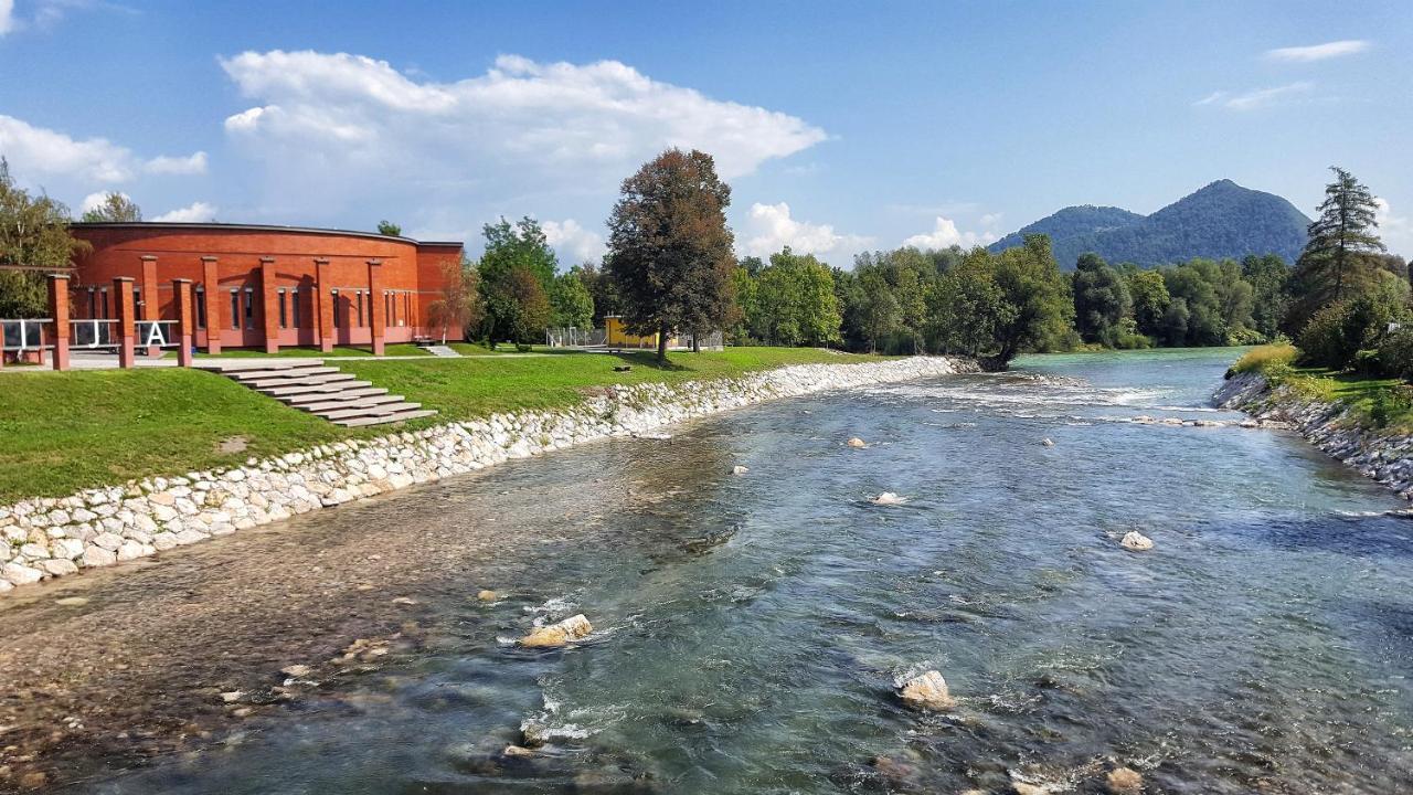 Hotel Baron Smlednik Екстер'єр фото