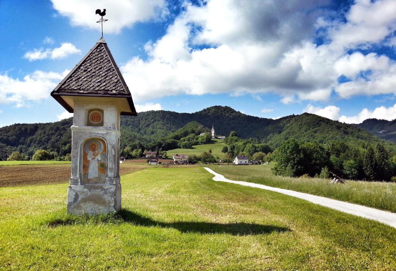 Hotel Baron Smlednik Екстер'єр фото