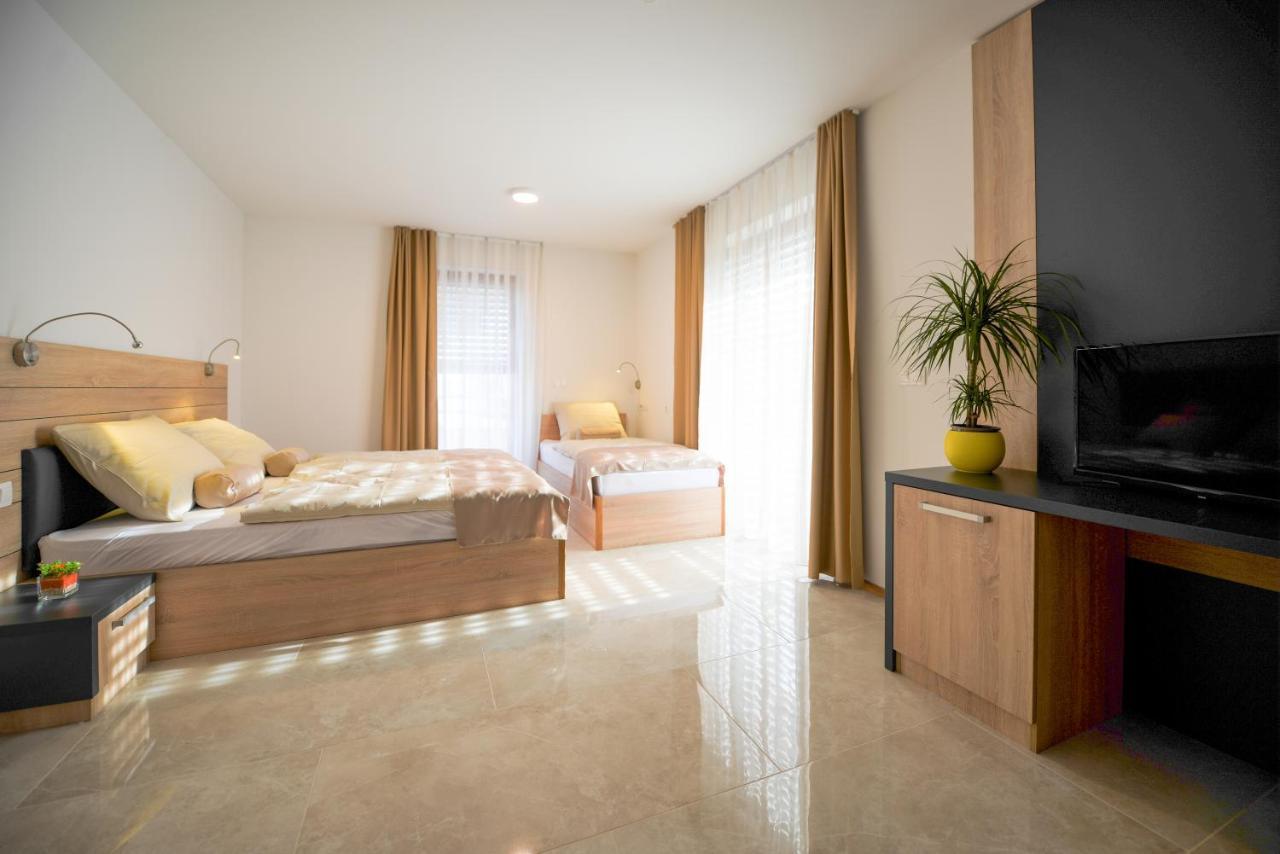 Hotel Baron Smlednik Екстер'єр фото